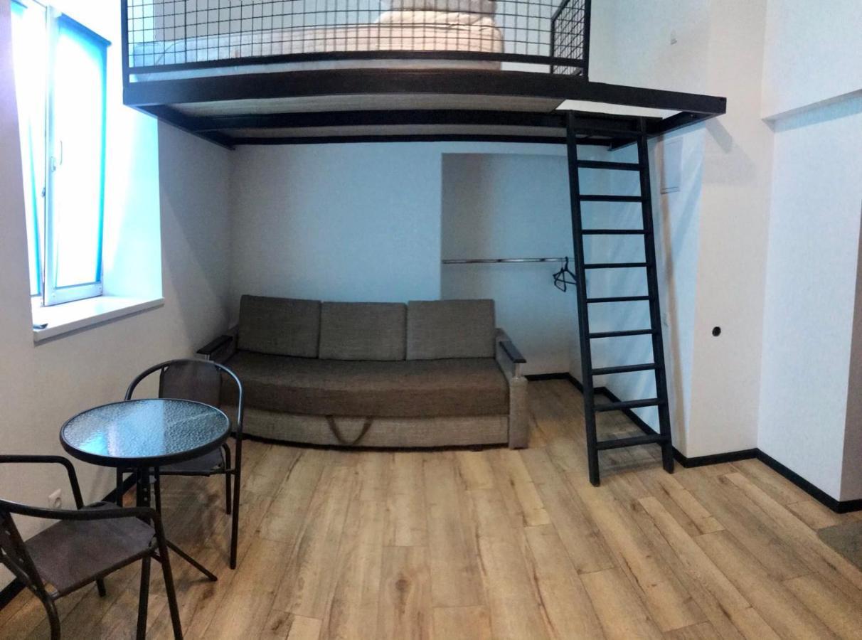 Kulisha 4 Apartments Near The Opera Lviv Extérieur photo